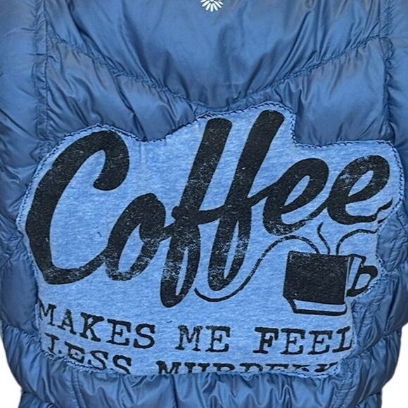 Coffee Makes Me Feel Less Murdery Puffer Vest Dusty Blue LARGE Pockets Unique - Picture 5 of 6